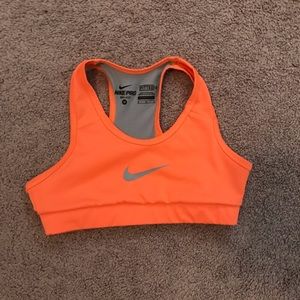 nike sports bra